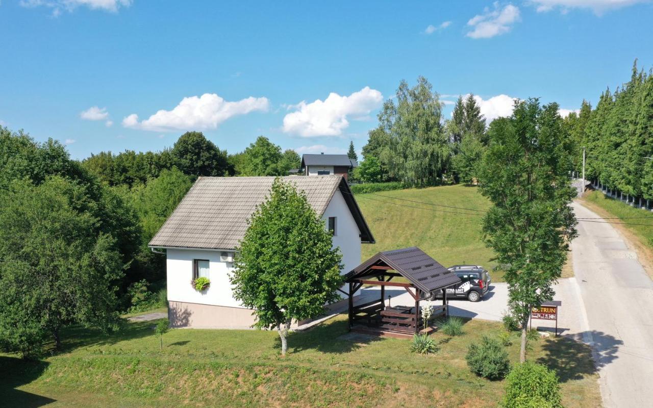 Holiday Home Ostrun Раковица Екстериор снимка