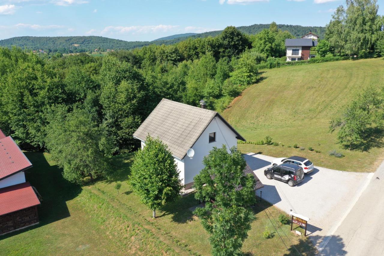 Holiday Home Ostrun Раковица Екстериор снимка