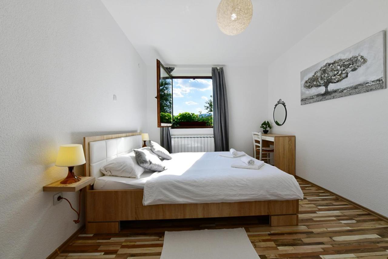 Holiday Home Ostrun Раковица Екстериор снимка