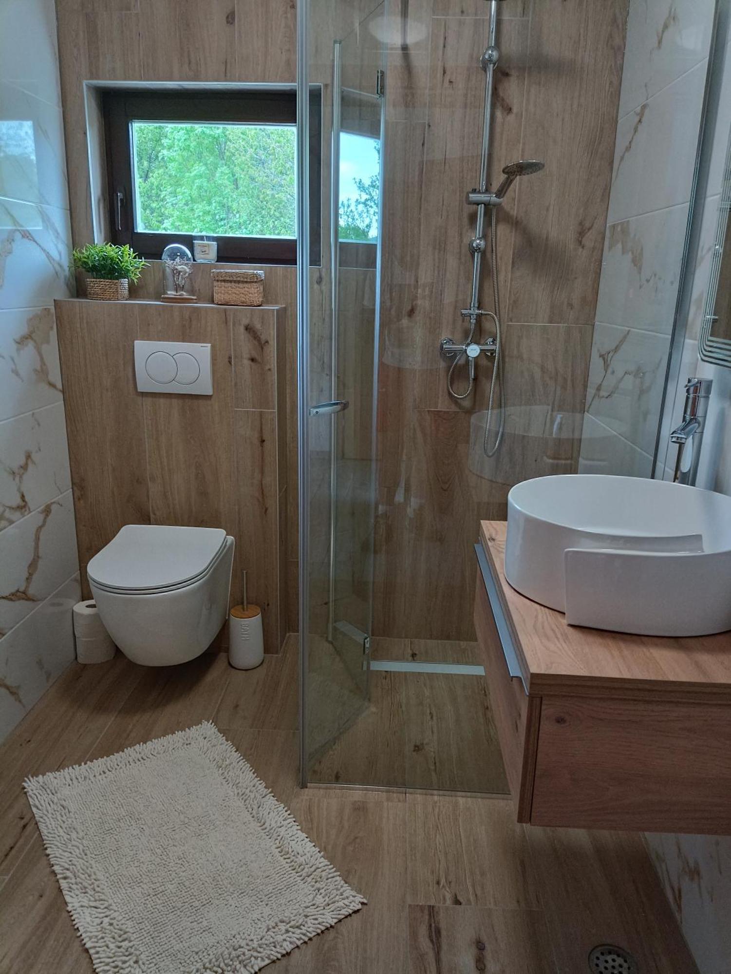 Holiday Home Ostrun Раковица Екстериор снимка